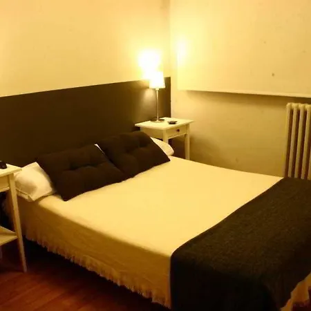 Vandrerhjem El Ninot