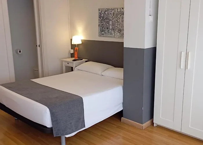 Hostel El Ninot Barcelona