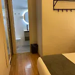 هوستال إل نينوت بيت شباب *