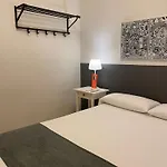 هوستال إل نينوت برشلونة
