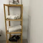 هوستال إل نينوت بيت شباب *