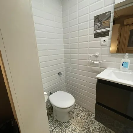 Guest house El Ninot 2*