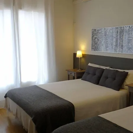 Guest house El Ninot Barcelona