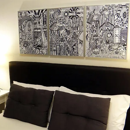 Guest house El Ninot 2*