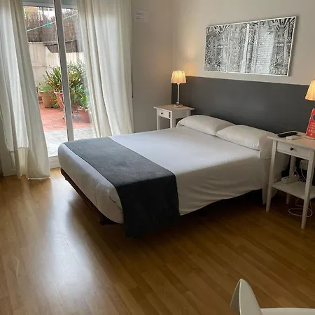 El Ninot Hostel Barcelona